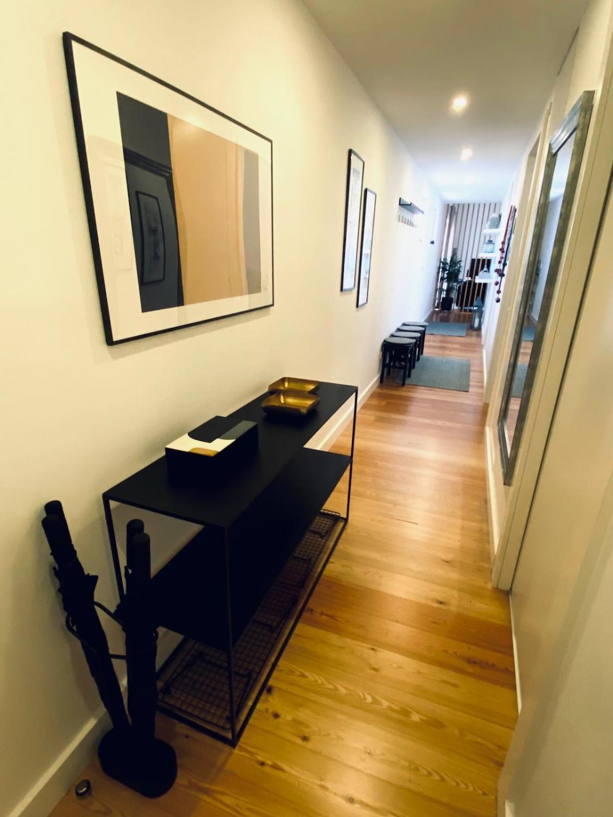 Apartment Charming Equipped Ac Lift Parking 4p *